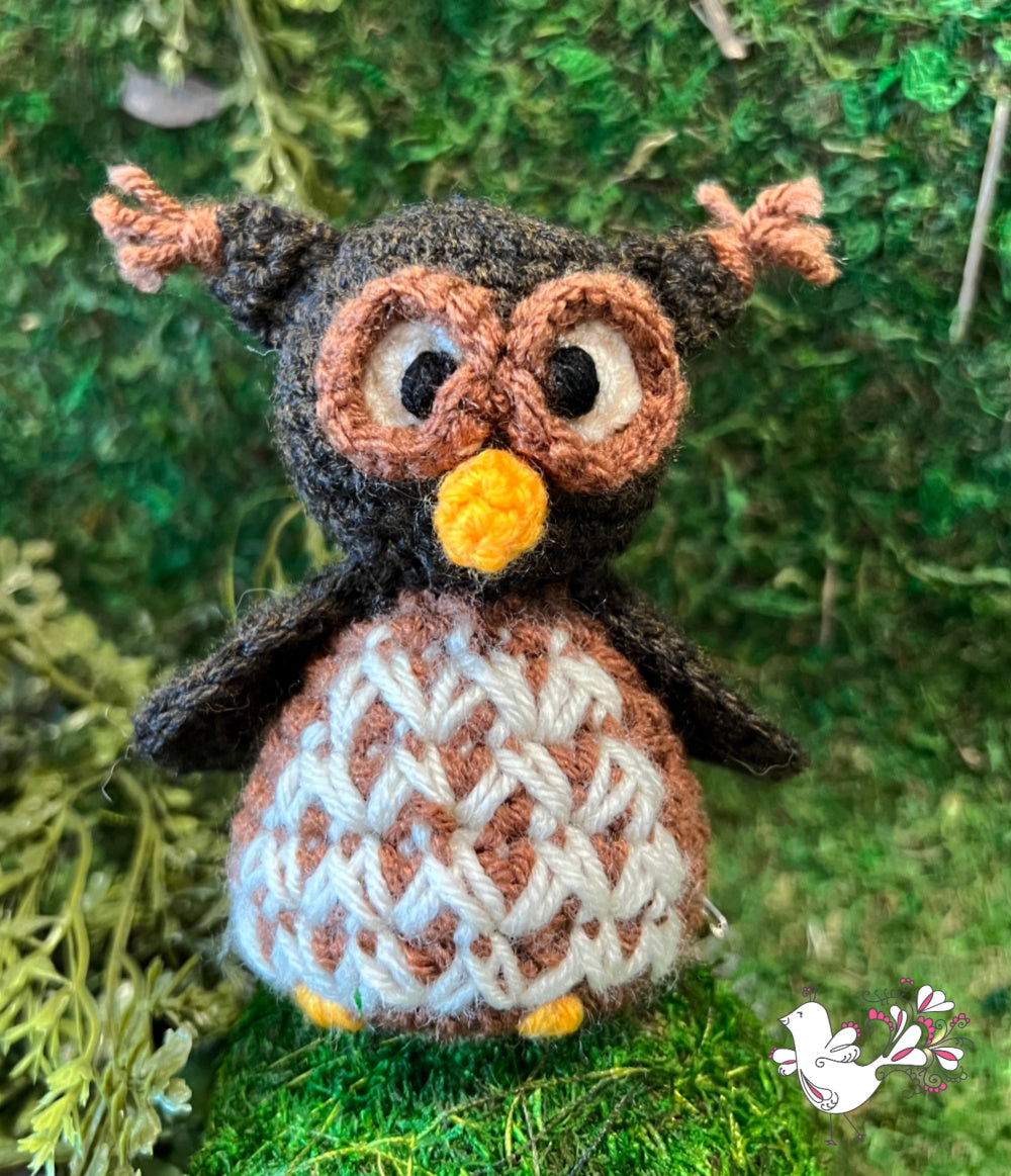Alden the Owl of Apricot Lane Amigurumi Pattern