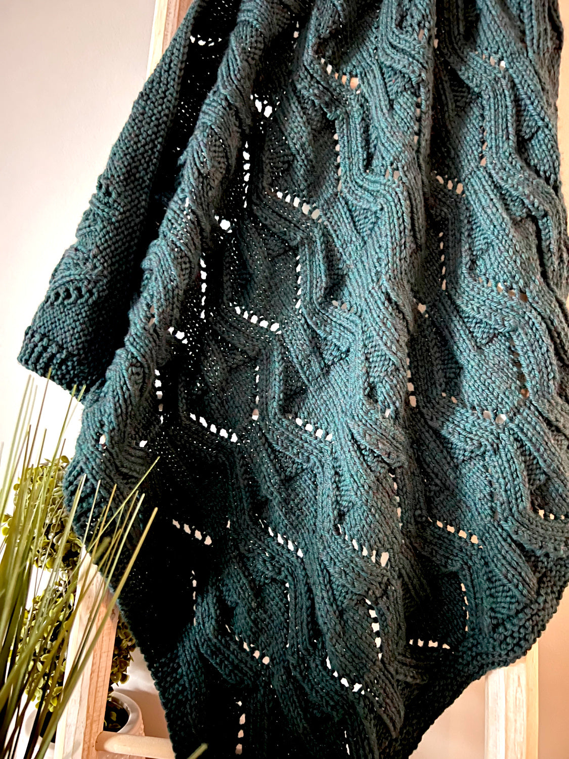 Mistletoe Knit Lace Blanket Pattern