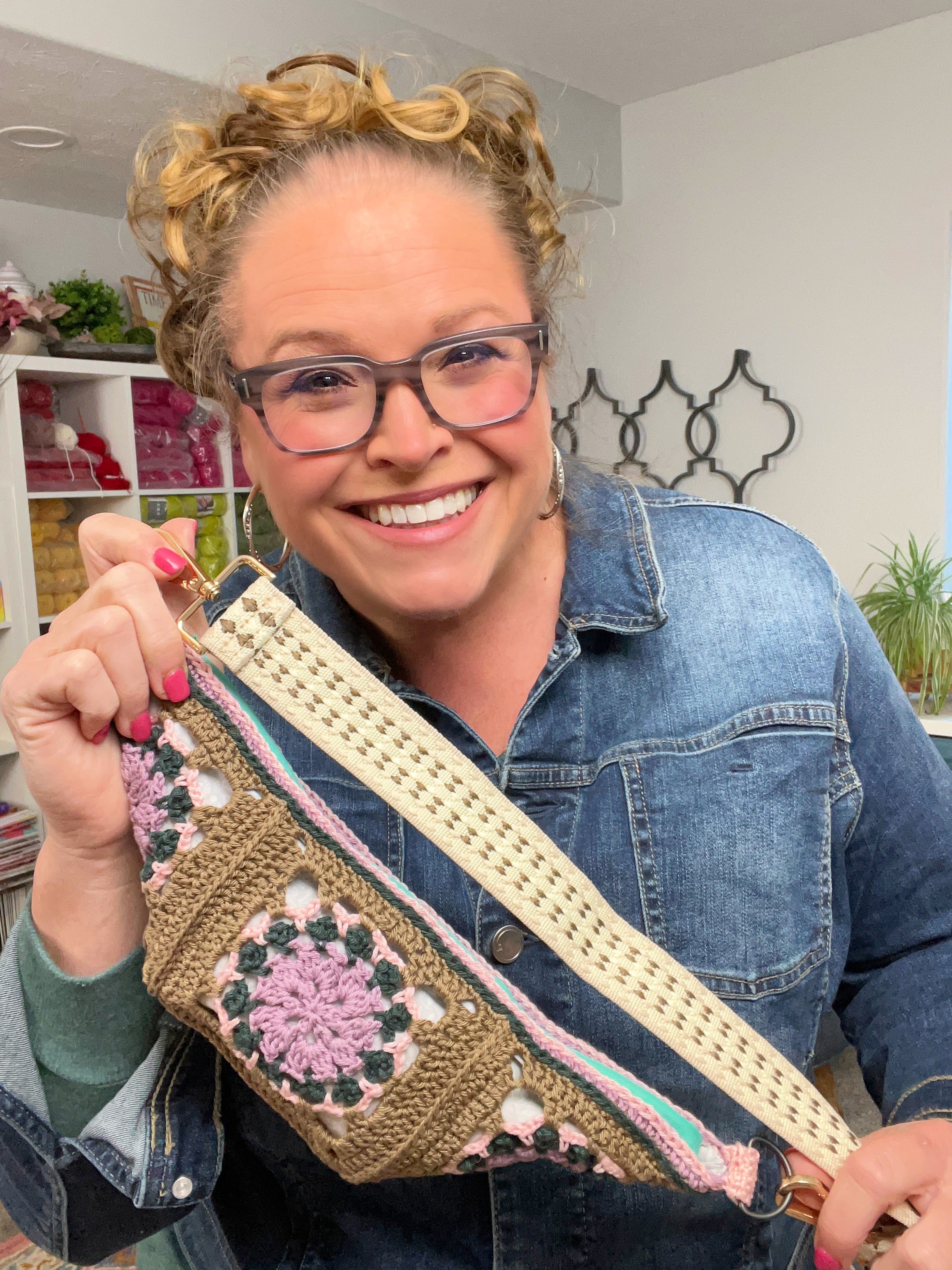 Ramble and Rue Crochet Crossbody Bum Bag Pattern