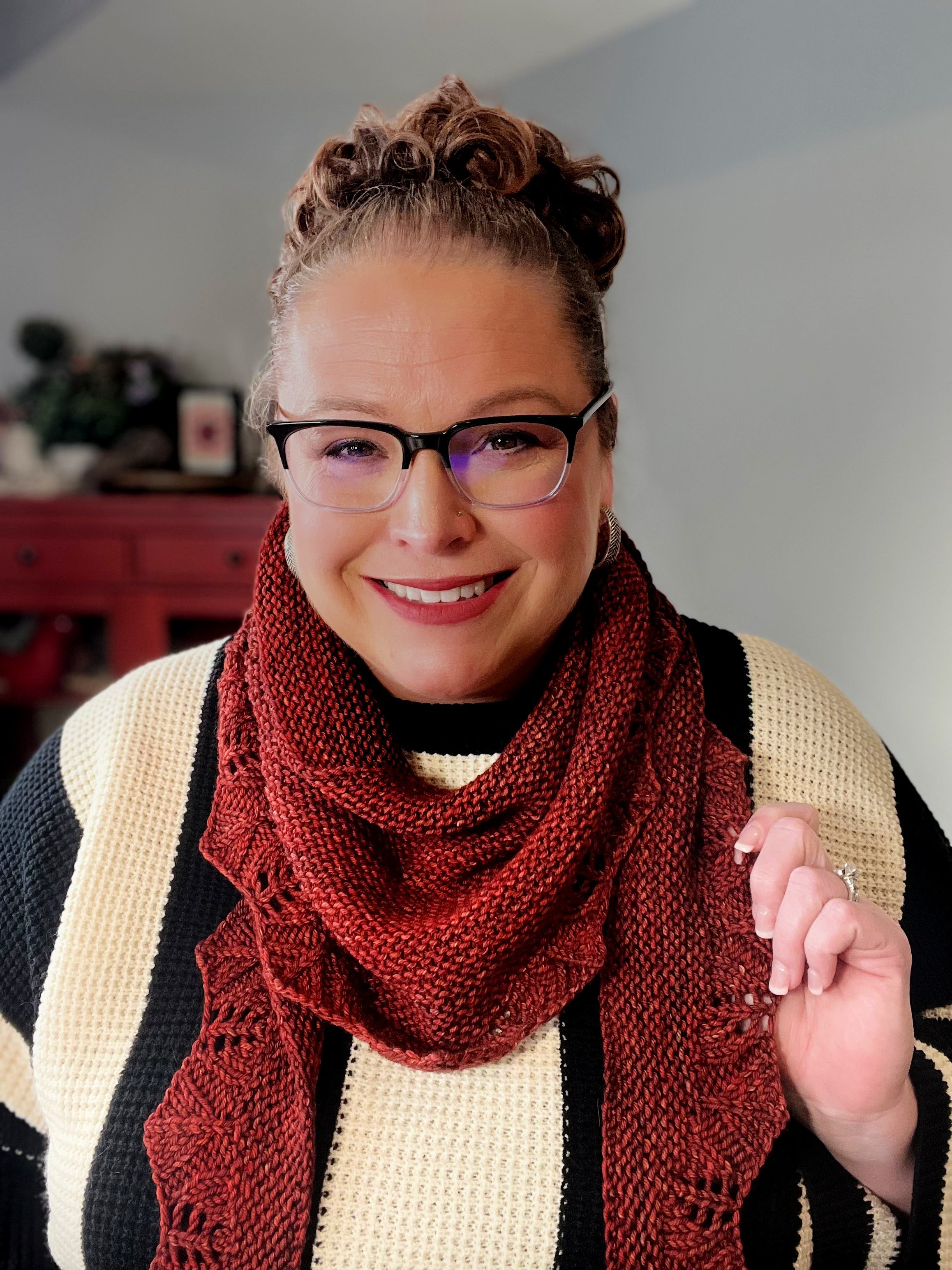 Elizabeth Simply Social Knit Shawl Pattern
