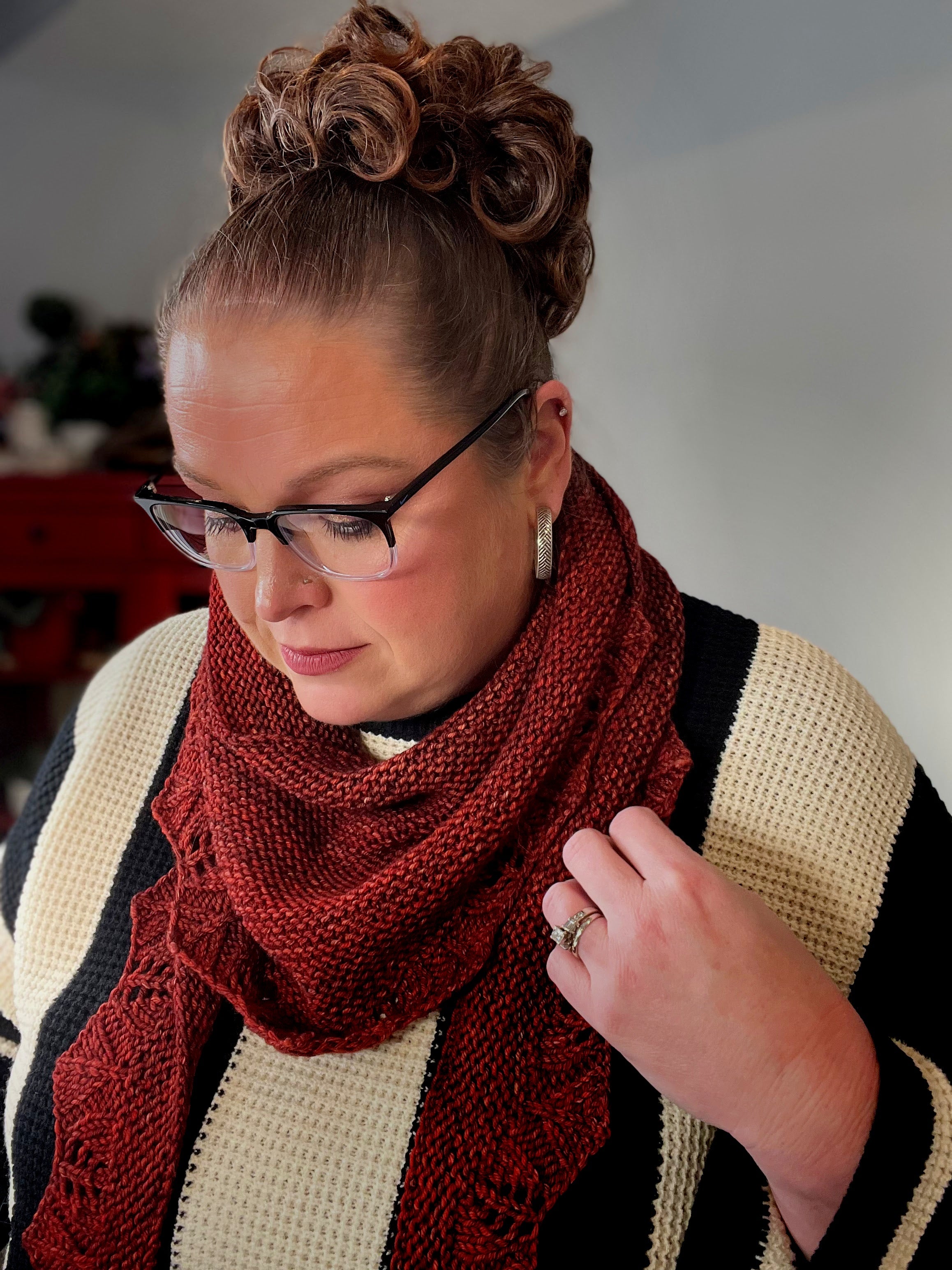 Elizabeth Simply Social Knit Shawl Pattern