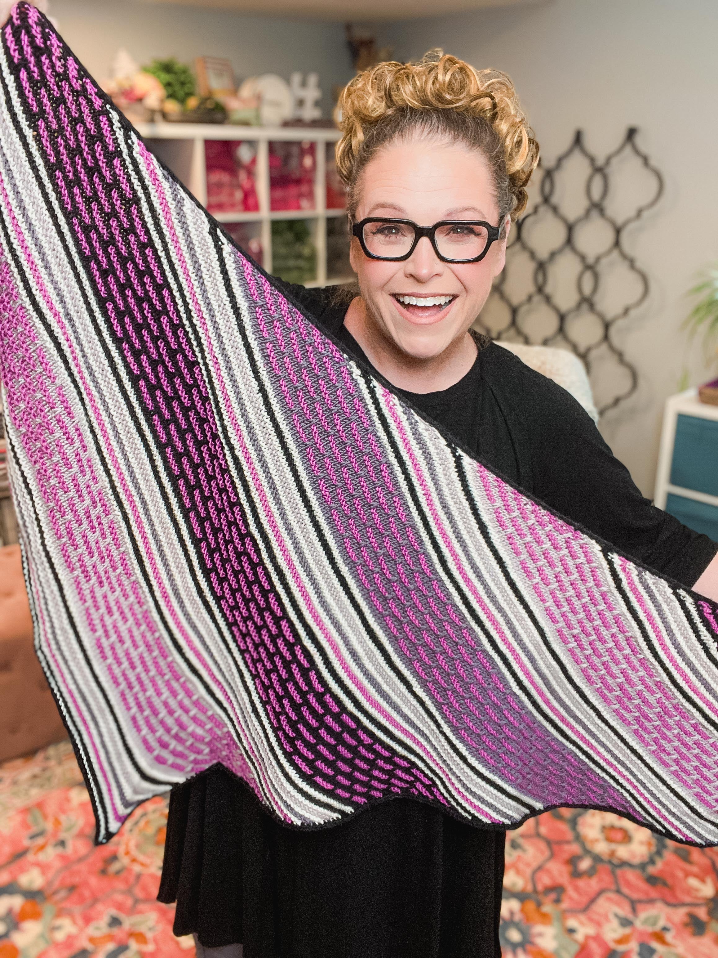 Crazy Stripes Knit Shawl Pattern (PDF) – Mosaic Stripe Triangle Shawl