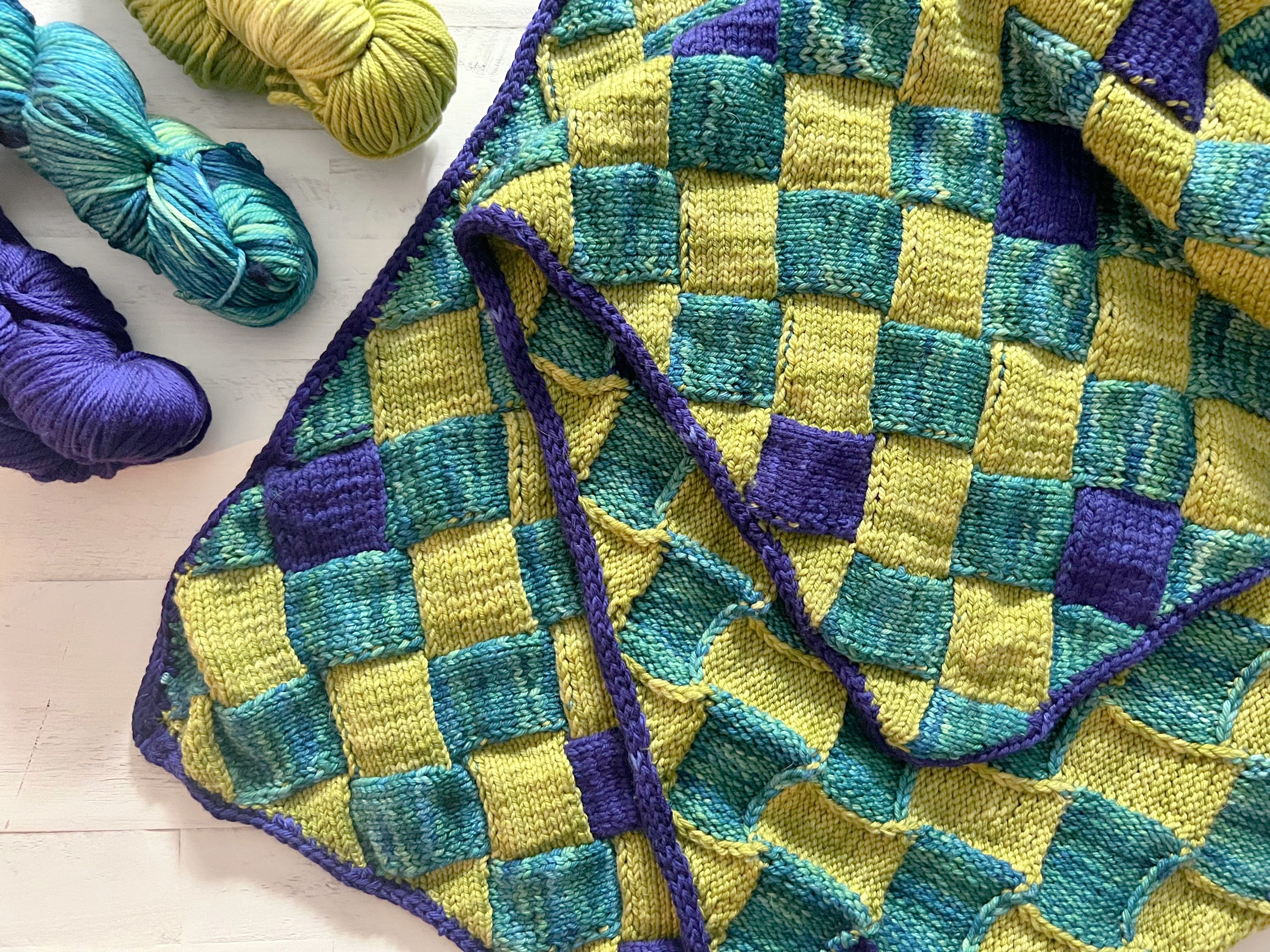 Entrelac Pattern Dragonscale Entrelac Knit Blanket Pattern | Textured Modular Knitting ...