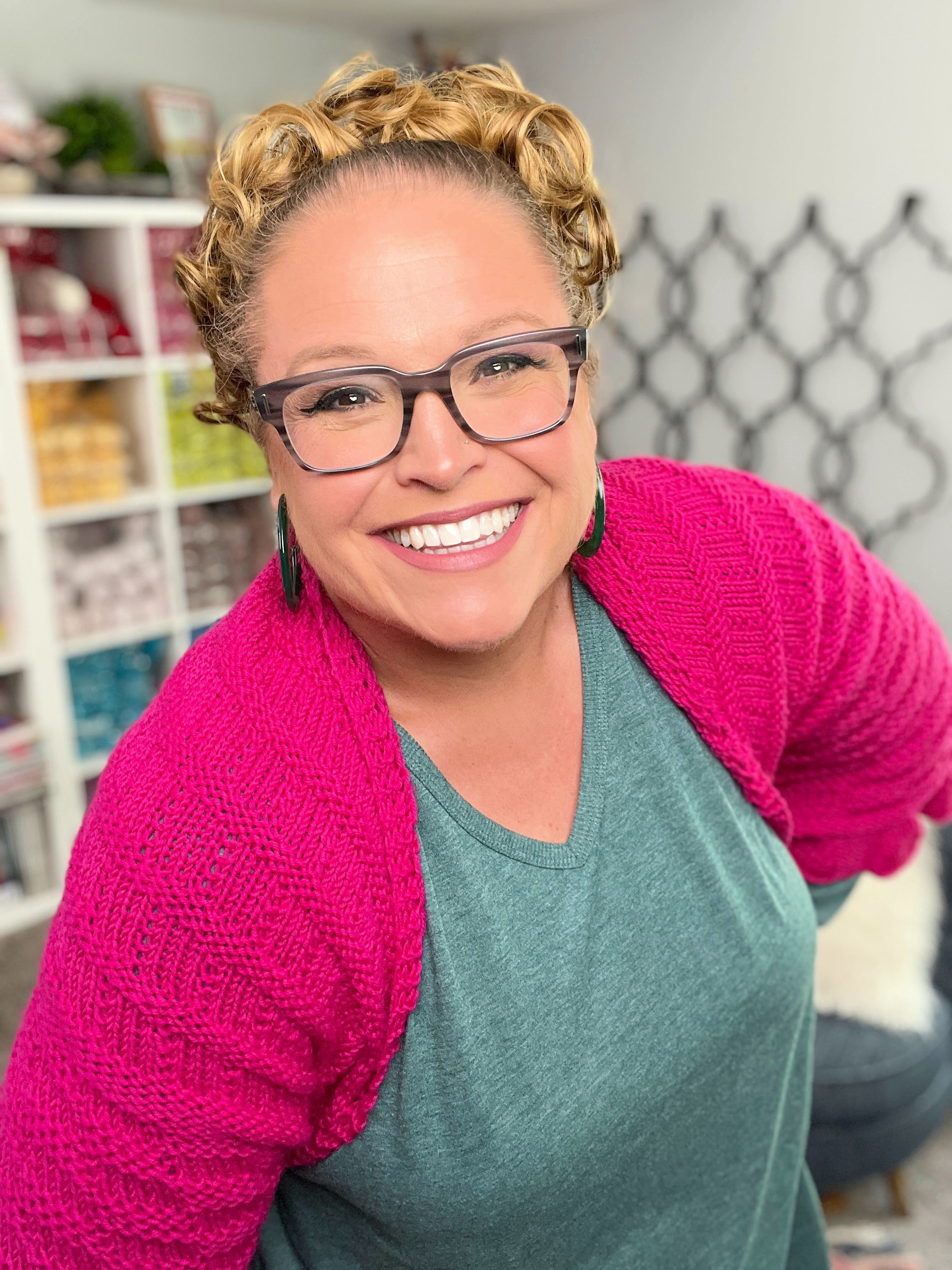 Flirt Alert Knit Shawl Pattern (PDF) – Textured Top-Down Triangle Shawl with Bell Edging