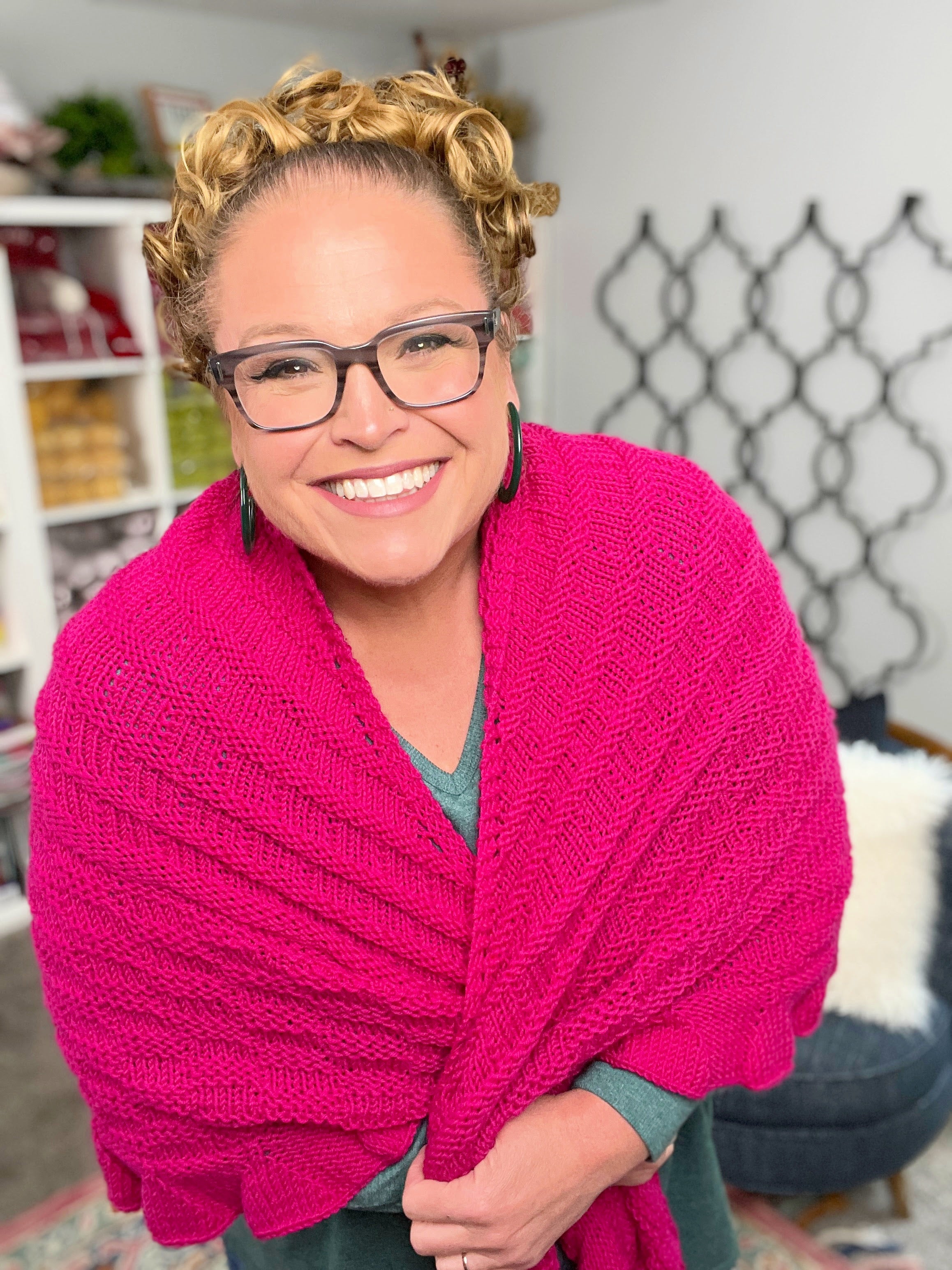 Flirt Alert Knit Shawl Pattern (PDF) – Textured Top-Down Triangle Shawl with Bell Edging