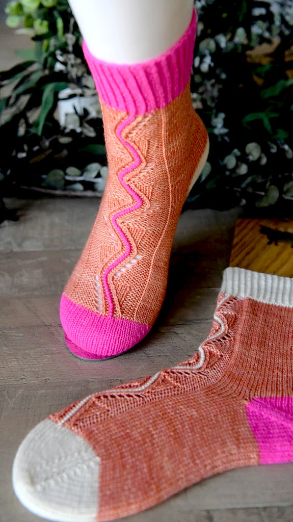 Hint of Hazelnut Knit Socks Pattern – Fingering Weight Lace Socks