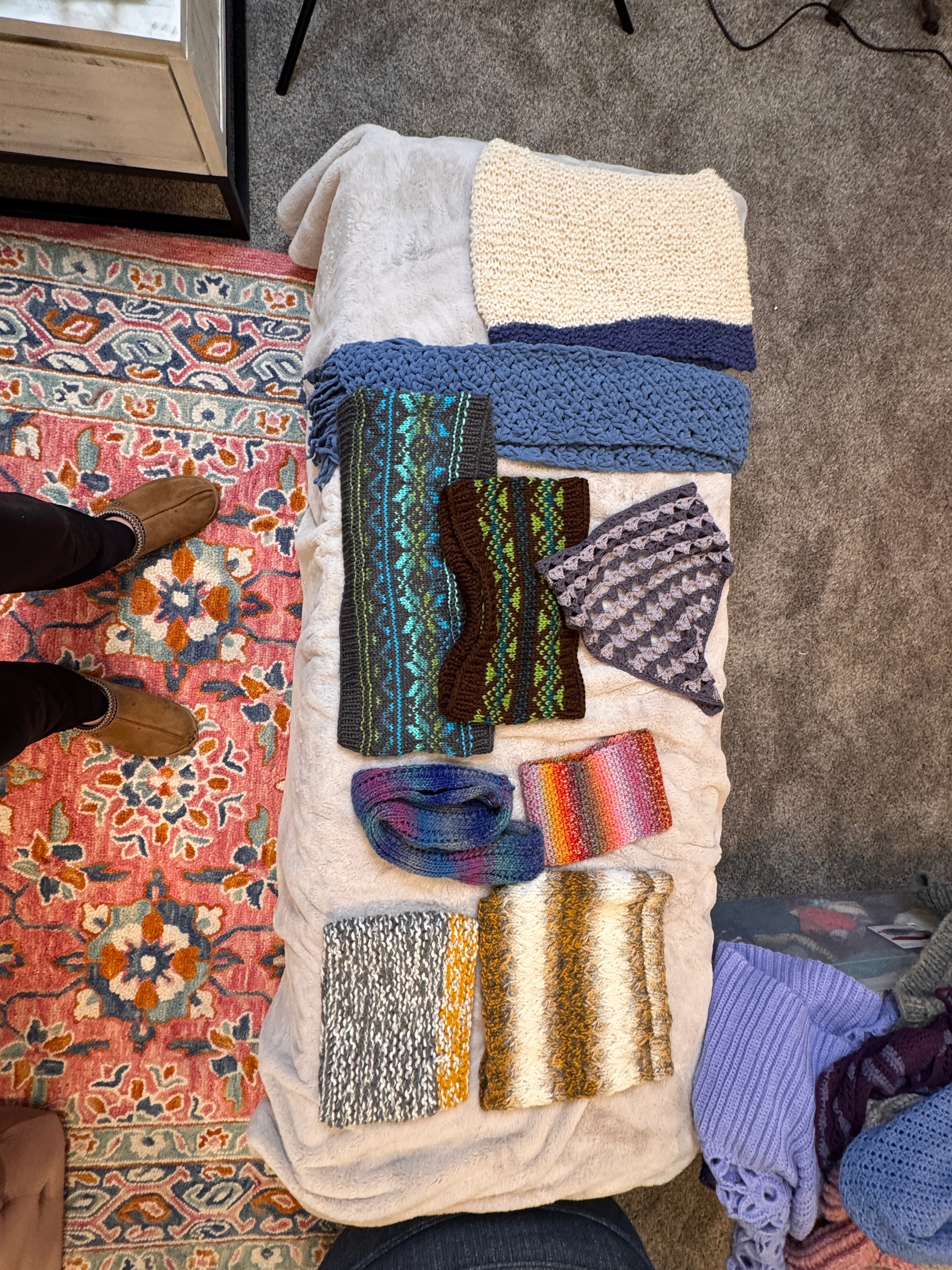 Cowl Lot - 9 Pieces Sample