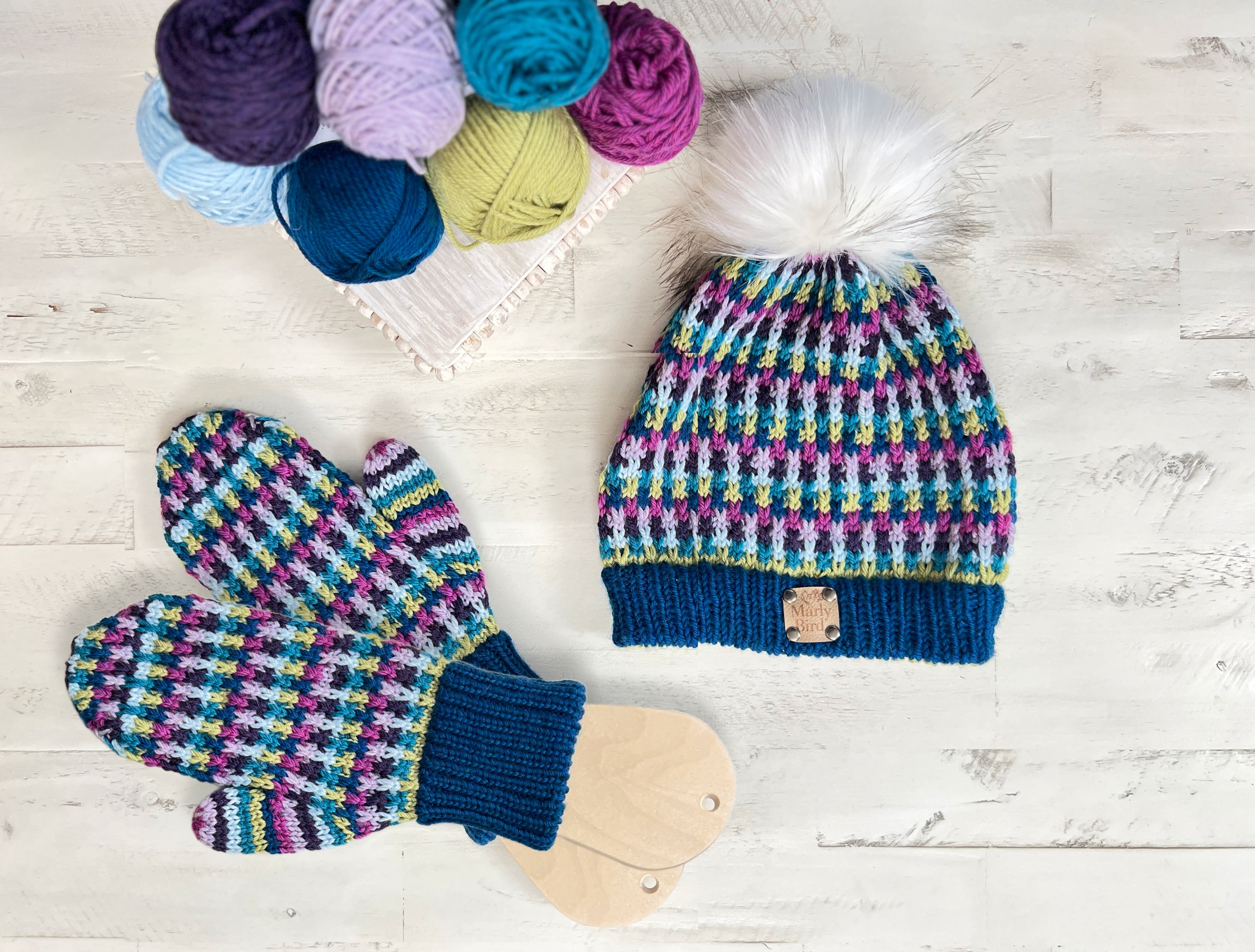Pixel Pop Knit Mitten Pattern