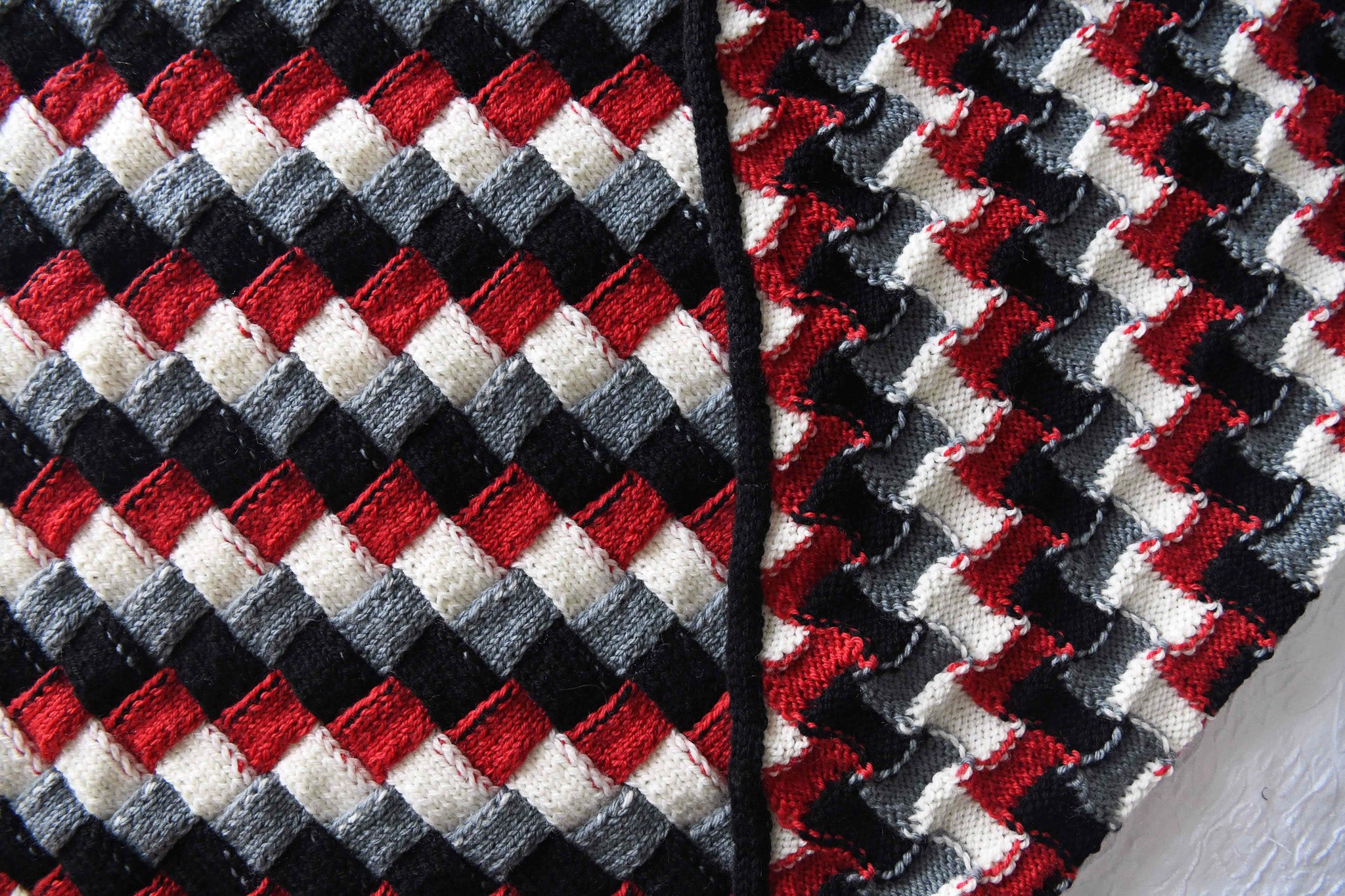 Racecar Entrelac Knit Blanket Pattern | Modular Knitting by Marly Bird