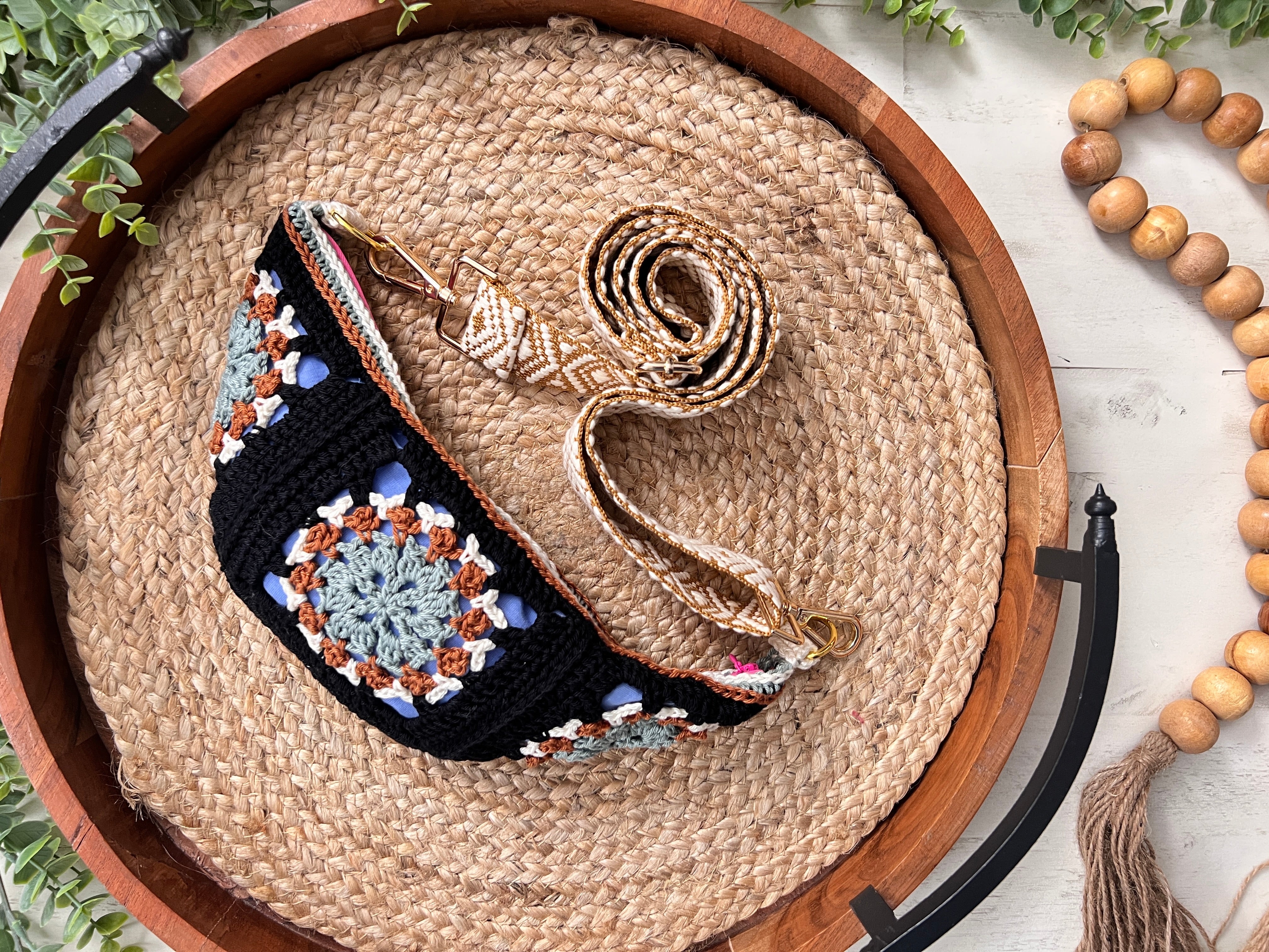 Ramble and Rue Crochet Crossbody Bum Bag Pattern