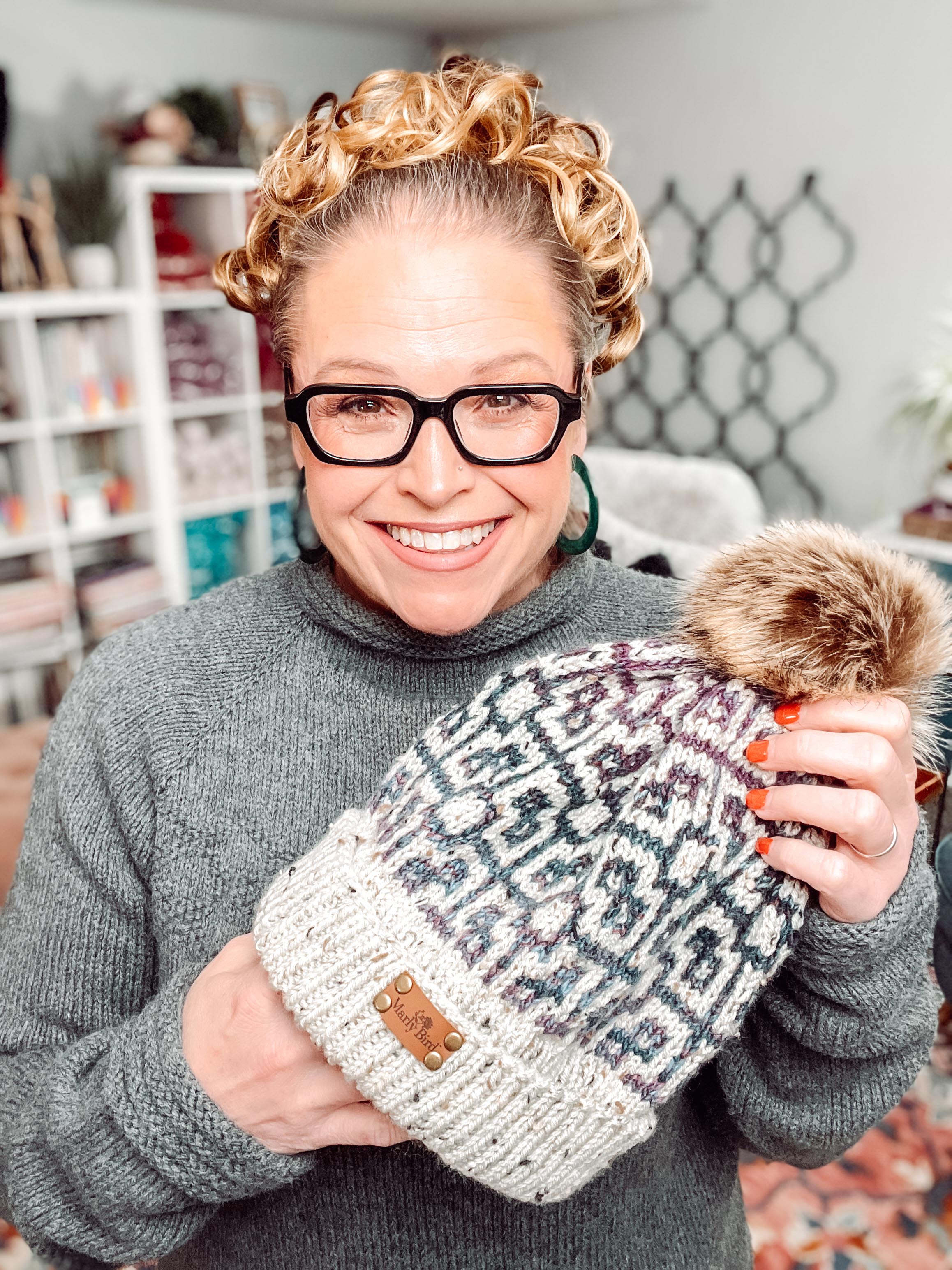 Sugar Biscuit Mosaic Knit Fingerless Mittens Pattern