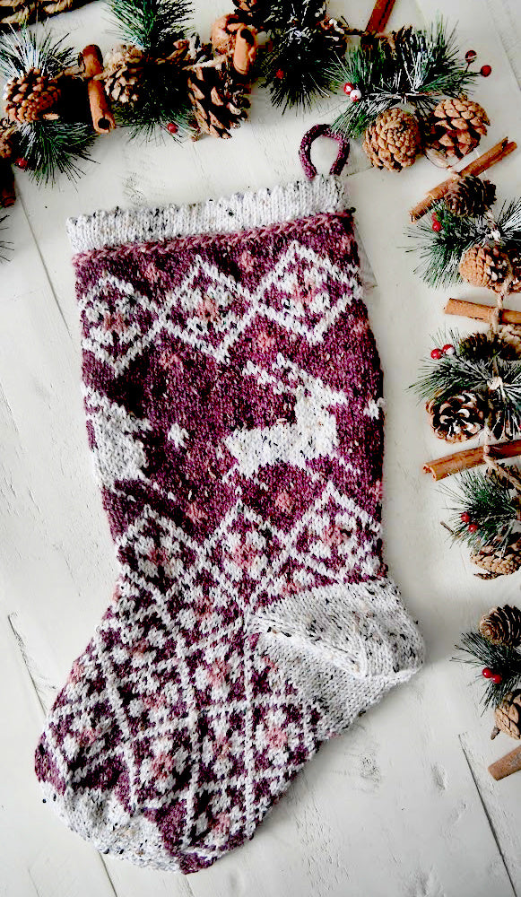 Scamper Knit Holiday Stocking Pattern